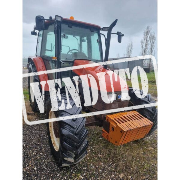 Trattore New Holland L85 DT usato